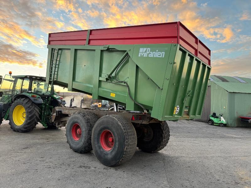 PANIEN P18B - Lauksaimniecības piekabe-pašizgāzējs: foto 2 PANIEN P18B - Lauksaimniecības piekabe-pašizgāzējs: foto 2