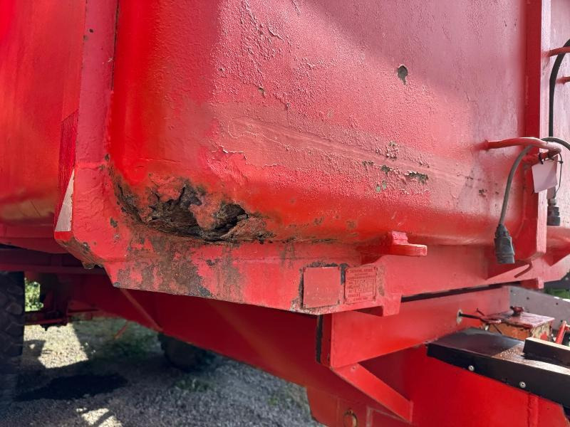 PONTHIEUX SP11000 - Lauksaimniecības piekabe: foto 3 PONTHIEUX SP11000 - Lauksaimniecības piekabe: foto 3