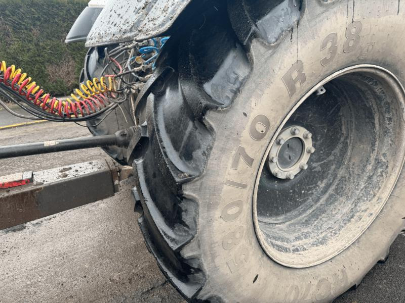 VALTRA T175 EA - Traktors: foto 3 VALTRA T175 EA - Traktors: foto 3