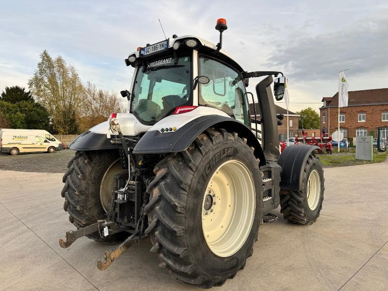 VALTRA T175 - Traktors: foto 5 VALTRA T175 - Traktors: foto 5