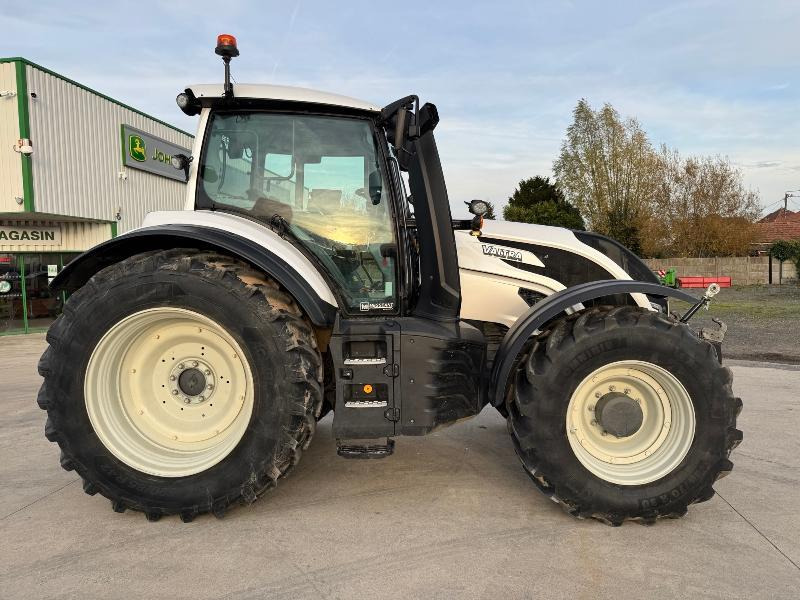 VALTRA T175 - Traktors: foto 4 VALTRA T175 - Traktors: foto 4
