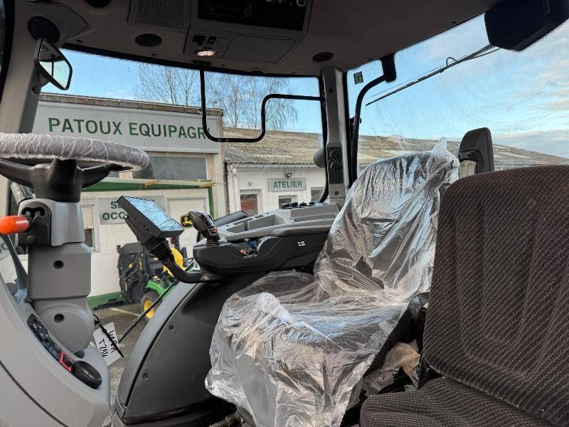 Traktors VALTRA T214 DIRECT: foto 7