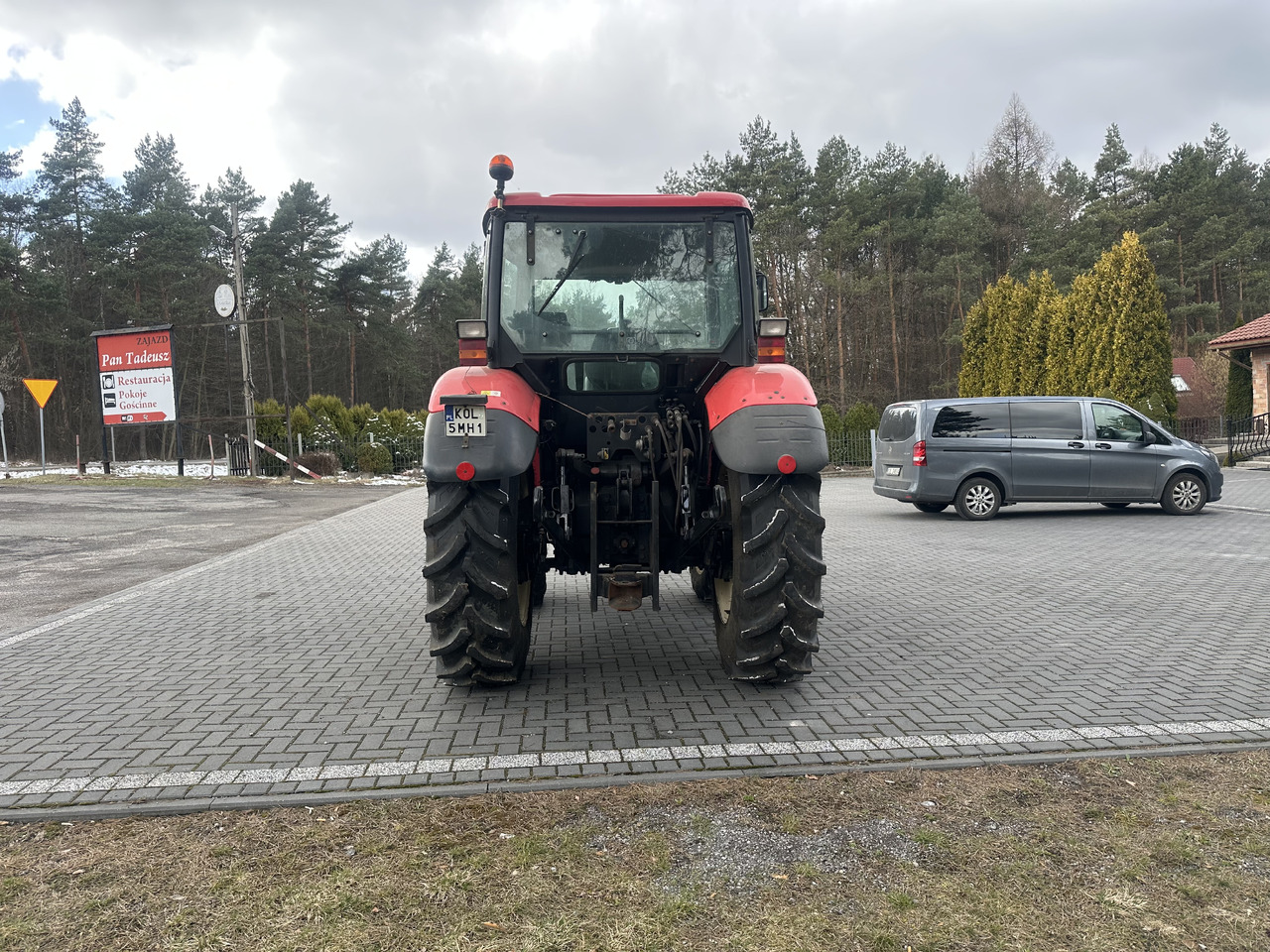 ZETOR PROXIMA 7441 - Traktors: foto 4 ZETOR PROXIMA 7441 - Traktors: foto 4