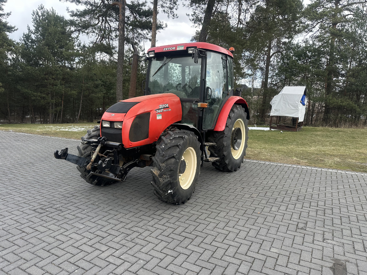 ZETOR PROXIMA 7441 - Traktors: foto 1 ZETOR PROXIMA 7441 - Traktors: foto 1