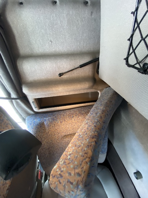 Renault Magnum 460 Dxi iShift līzingu Renault Magnum 460 Dxi iShift: foto 10