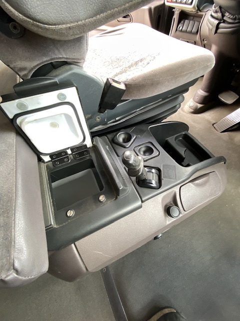 Renault Magnum 460 Dxi iShift līzingu Renault Magnum 460 Dxi iShift: foto 17