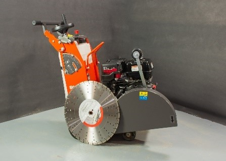 Husqvarna FS400 LV 500 mm - Asfalta ieklāšanas tehnika: foto 3 Husqvarna FS400 LV 500 mm - Asfalta ieklāšanas tehnika: foto 3