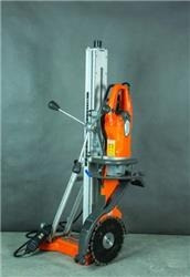 Husqvarna K4000 CNB - Celtniecības maisītājs: foto 1 Husqvarna K4000 CNB - Celtniecības maisītājs: foto 1