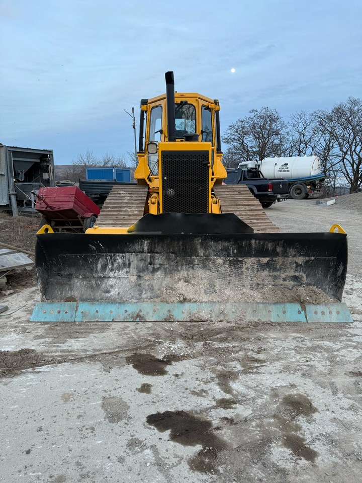 CATERPILLAR D4H BULLDOZER - Buldozers: foto 2 CATERPILLAR D4H BULLDOZER - Buldozers: foto 2