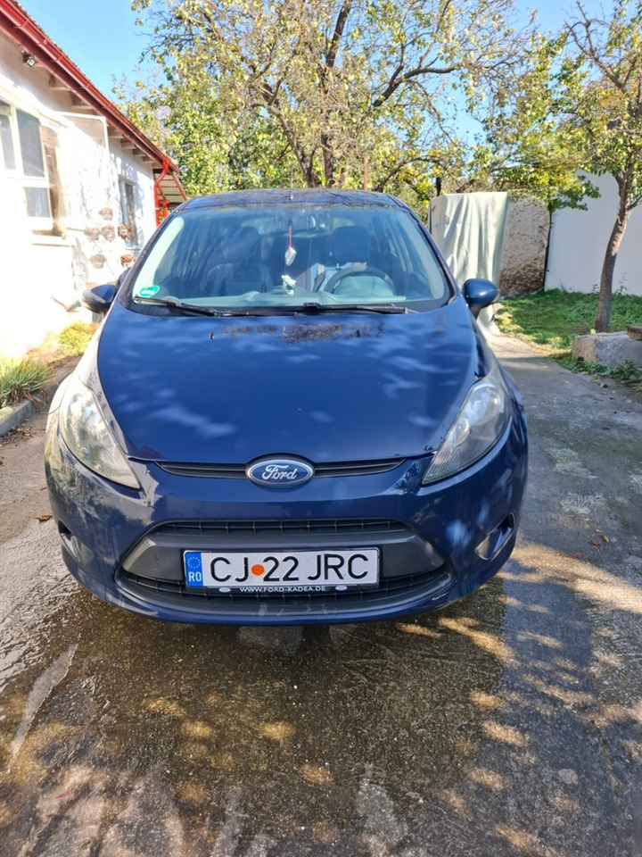 Ford Fiesta - Sedans: foto 3 Ford Fiesta - Sedans: foto 3