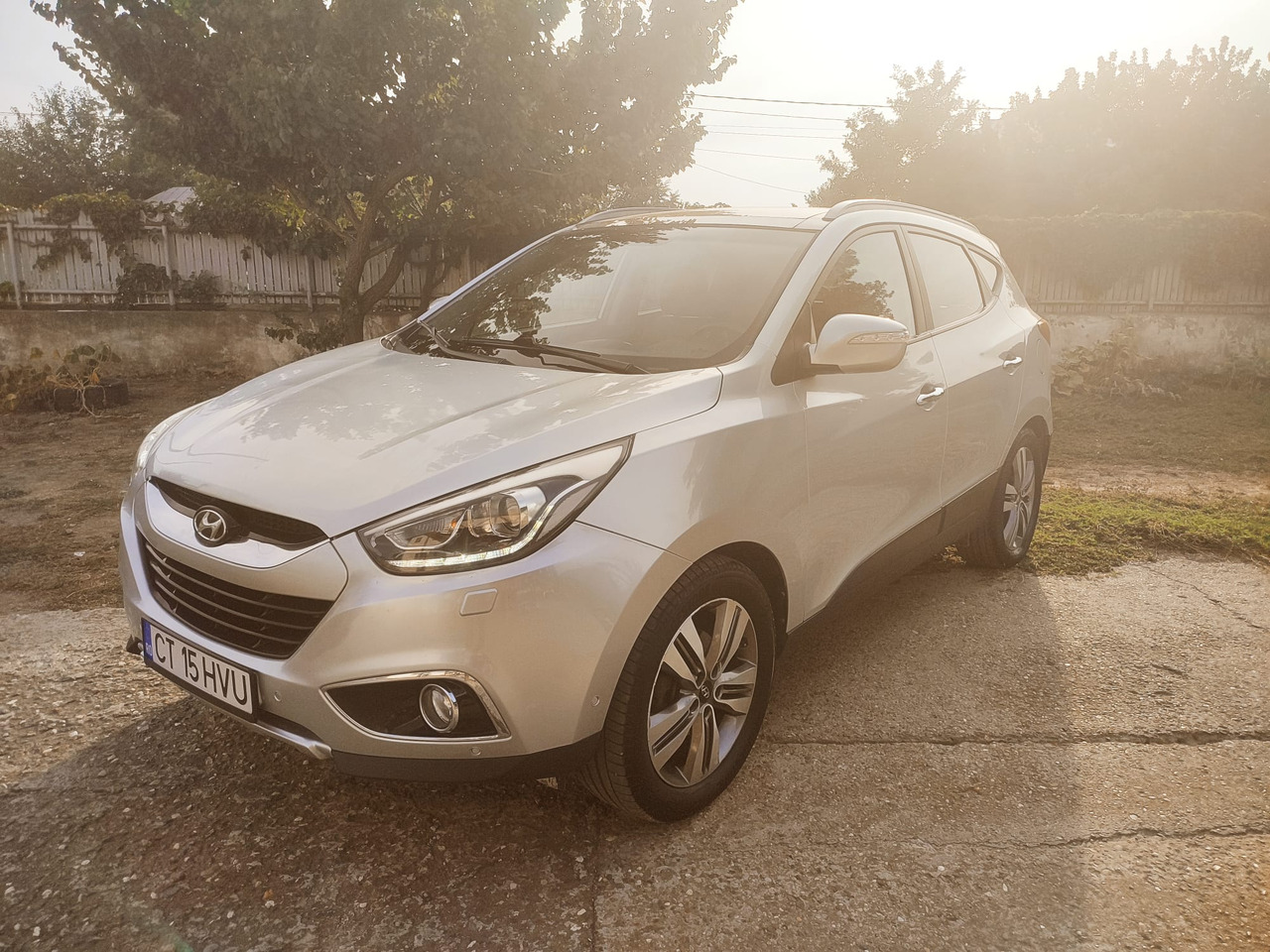 Hyundai IX35 - Sedans: foto 2 Hyundai IX35 - Sedans: foto 2