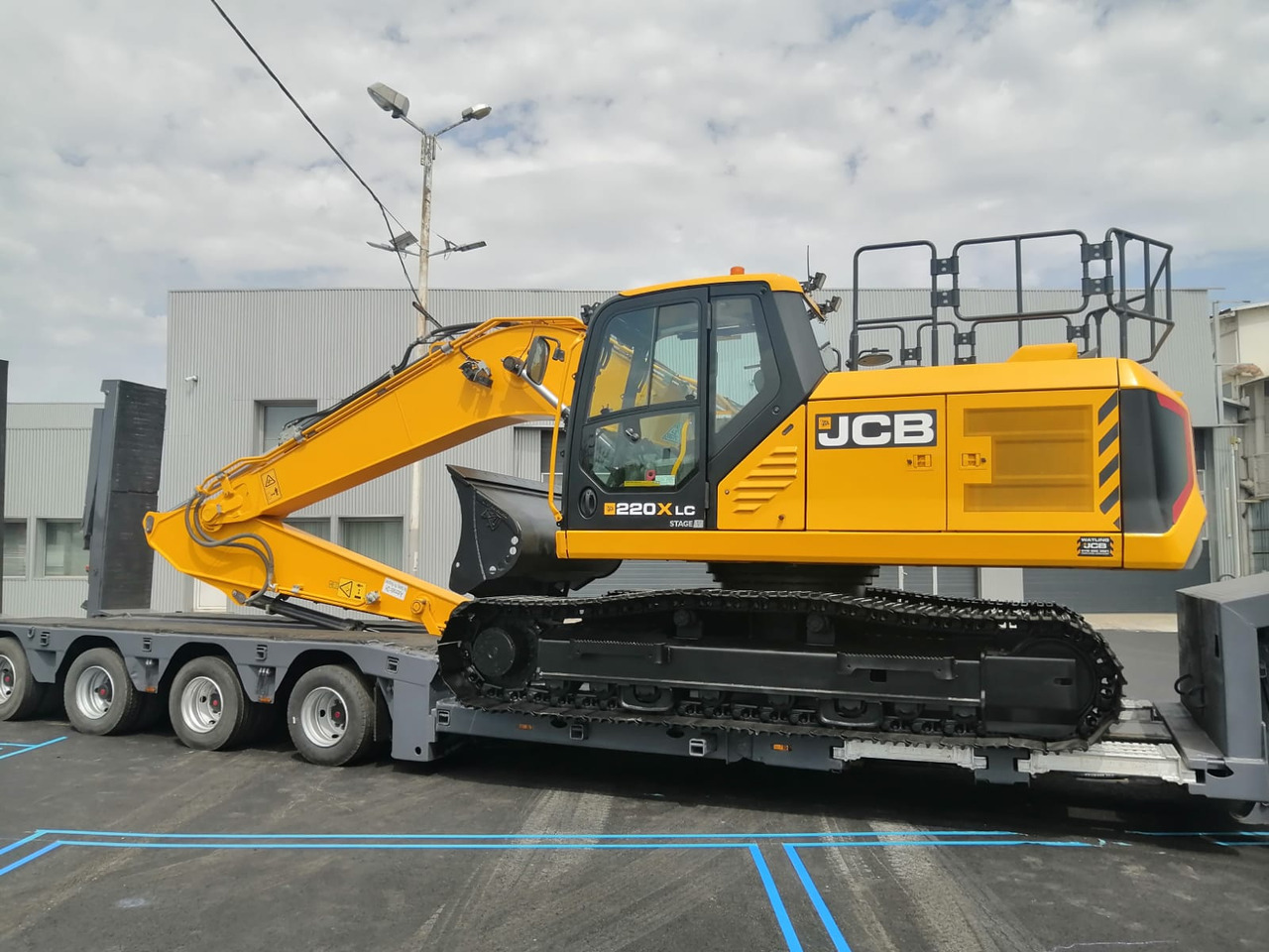 JCB 220X LC, AC, EXCAVATOR TOP !!! - Kāpurķēžu ekskavators: foto 4 JCB 220X LC, AC, EXCAVATOR TOP !!! - Kāpurķēžu ekskavators: foto 4