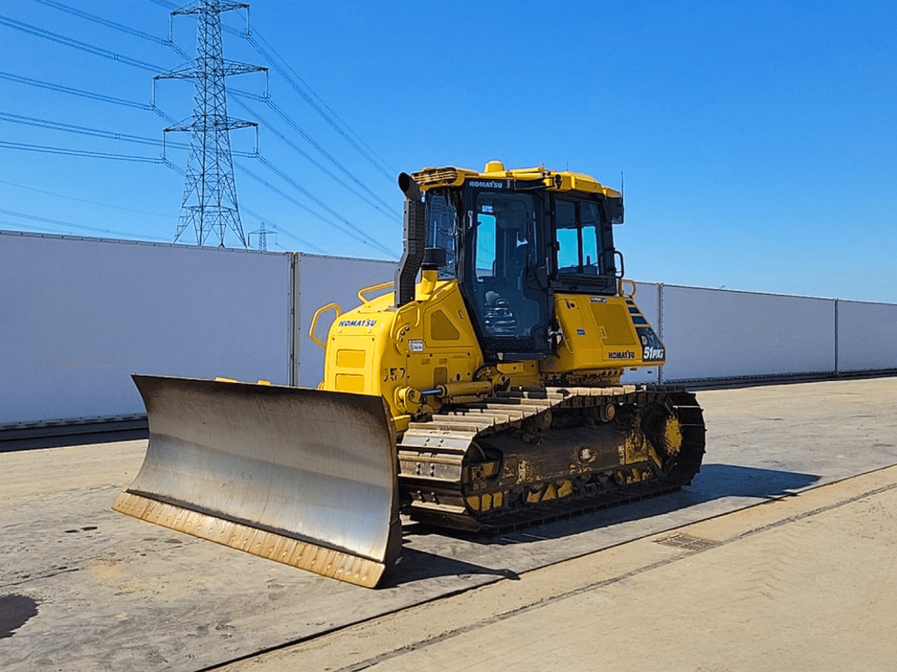 Komatsu D51PXI-24 Buldozer, TOP !!! - Buldozers: foto 1 Komatsu D51PXI-24 Buldozer, TOP !!! - Buldozers: foto 1