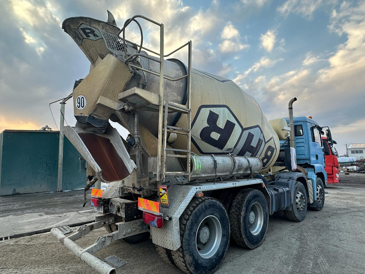 MAN TGA Concrete Mixer - Betonvedējs: foto 4 MAN TGA Concrete Mixer - Betonvedējs: foto 4