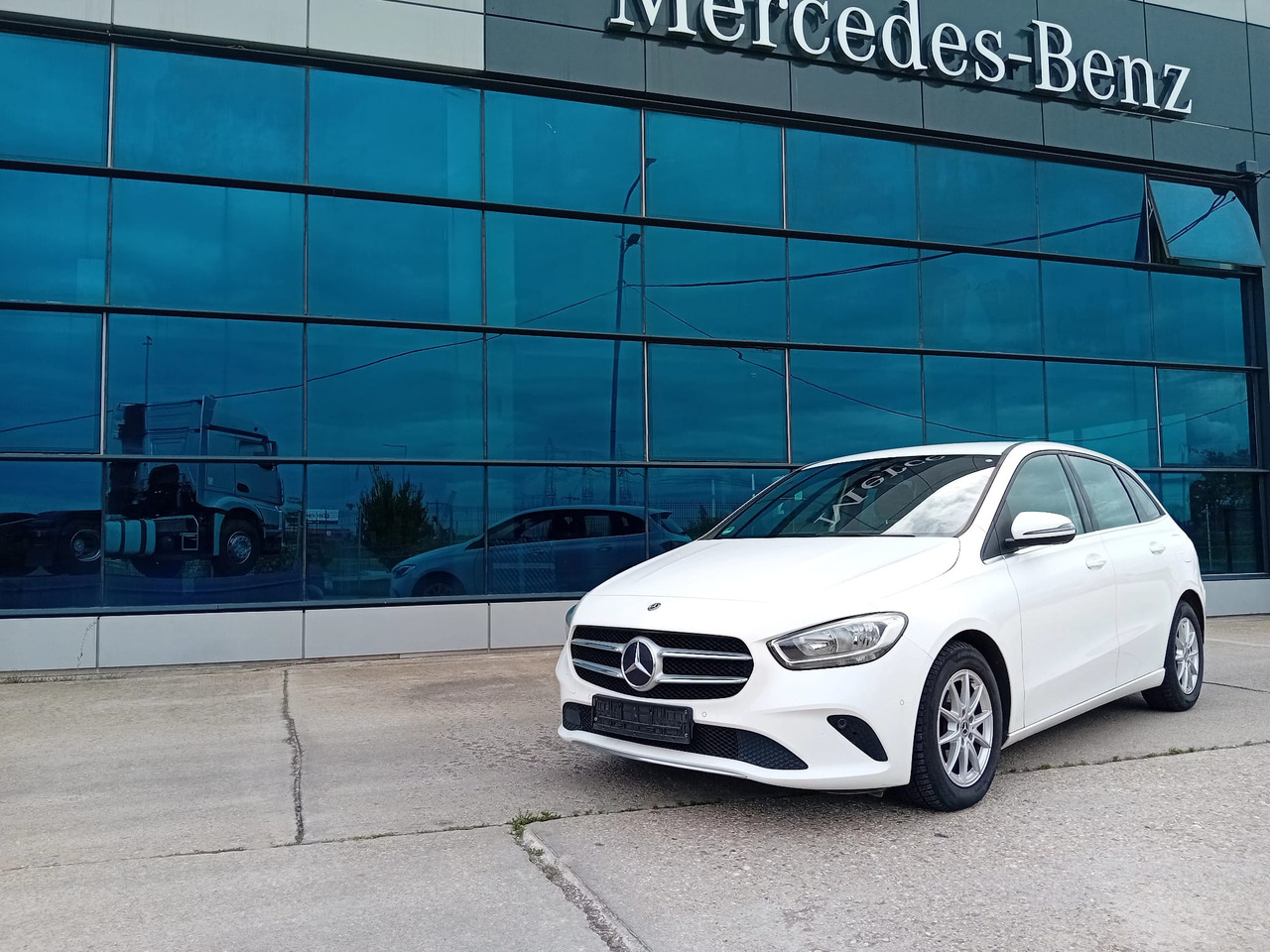 Mercedes-Benz B 180d, TOP !!! - Sedans: foto 1 Mercedes-Benz B 180d, TOP !!! - Sedans: foto 1