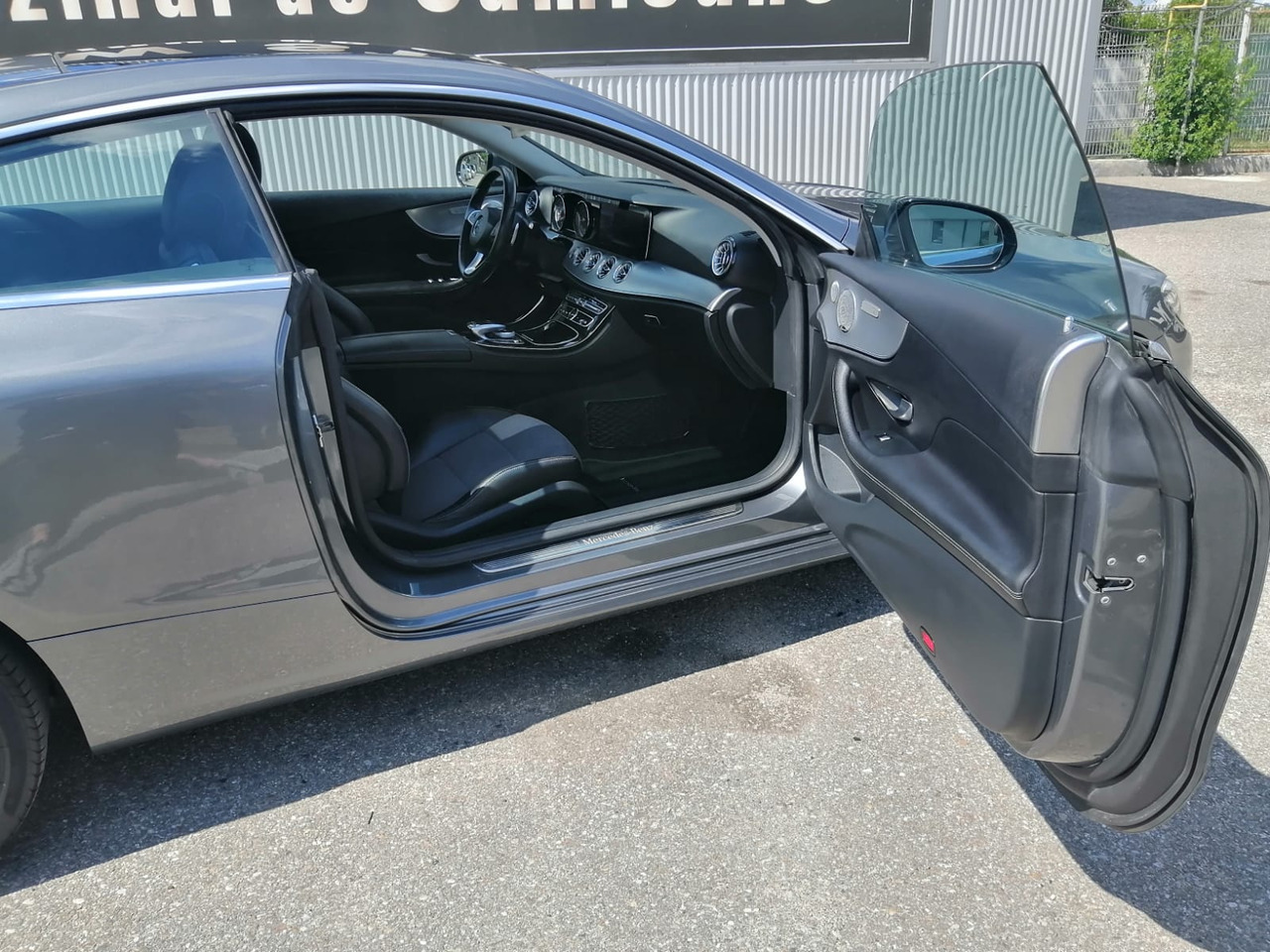 Mercedes Benz E220d Coupe, TOP !!! - Vieglā automašīna: foto 5 Mercedes Benz E220d Coupe, TOP !!! - Vieglā automašīna: foto 5