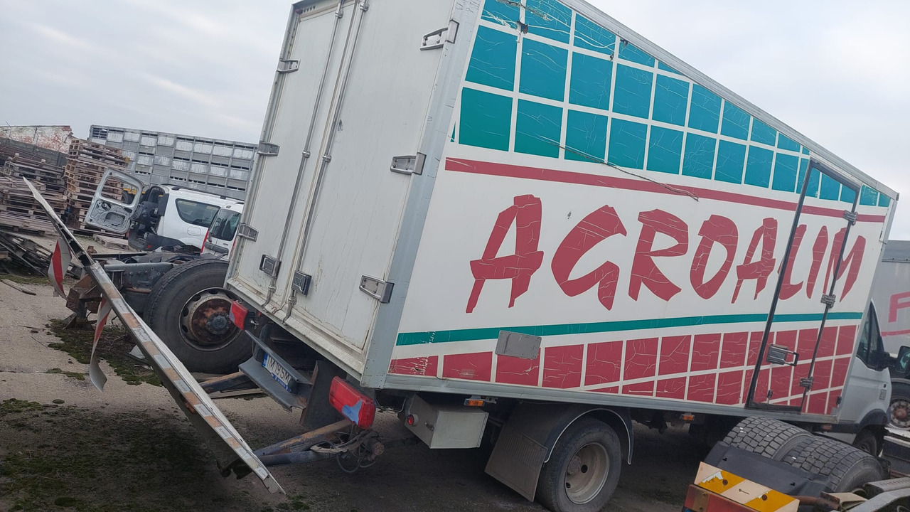 Renault Mascott - Komercauto refrižerators: foto 2 Renault Mascott - Komercauto refrižerators: foto 2