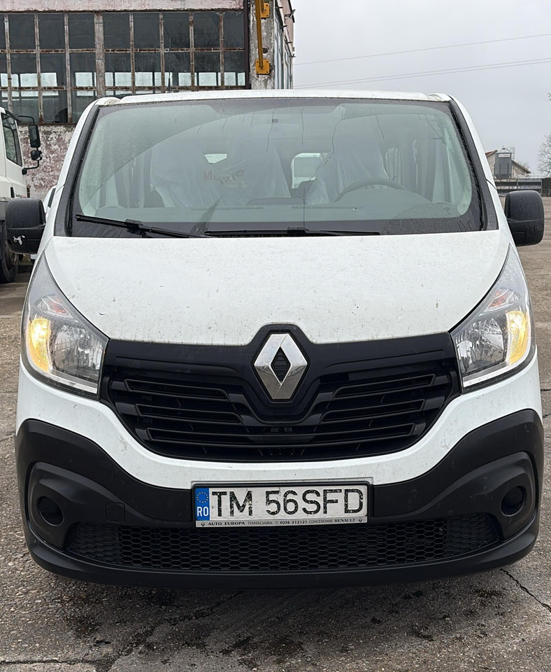 Renault Trafic - Pasažieru furgons: foto 5 Renault Trafic - Pasažieru furgons: foto 5