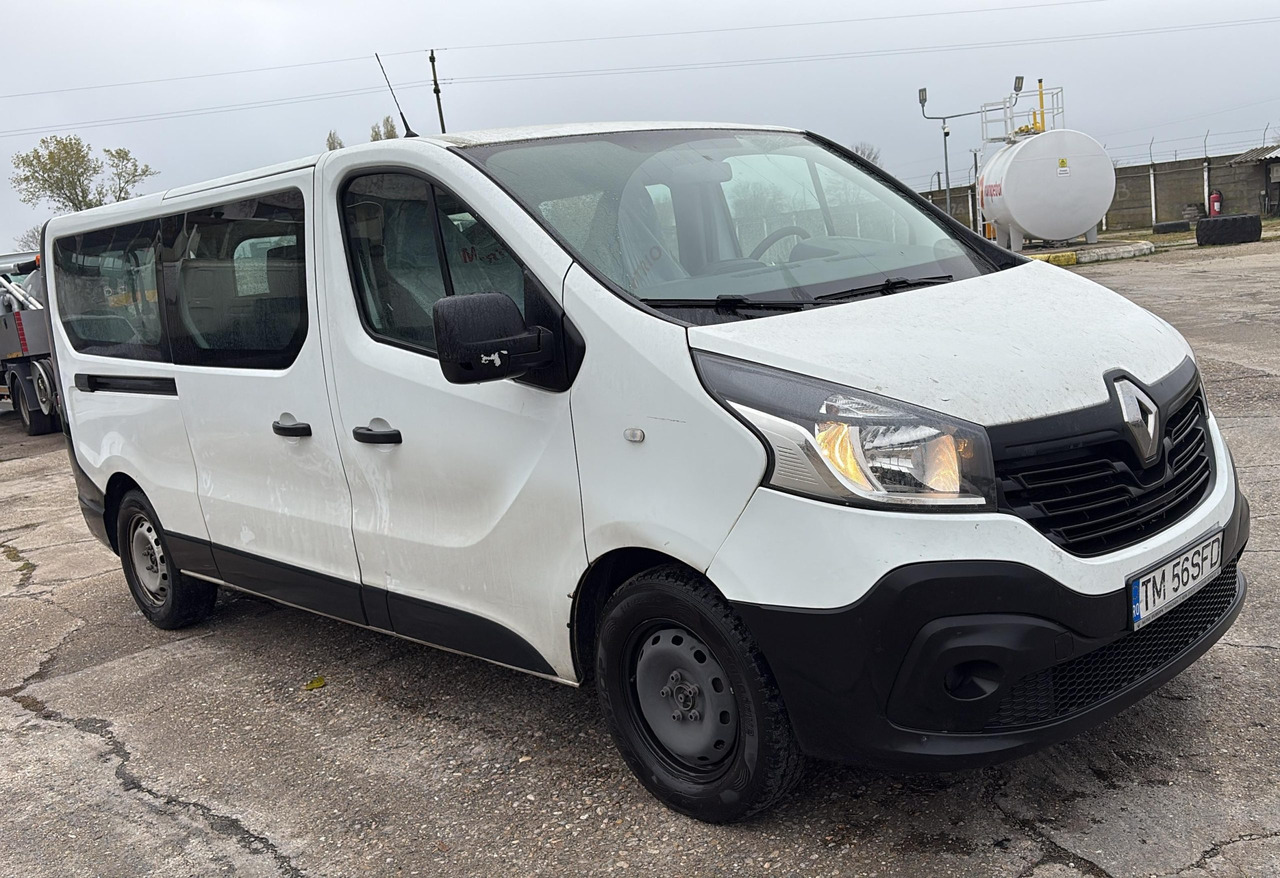 Renault Trafic - Pasažieru furgons: foto 1 Renault Trafic - Pasažieru furgons: foto 1