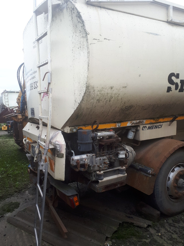 VOLVO FM12 Animal Feed Tank Truck - Autocisterna: foto 5 VOLVO FM12 Animal Feed Tank Truck - Autocisterna: foto 5