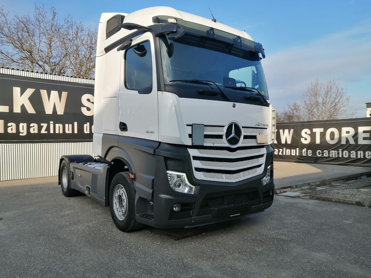 Mercedes-Benz Actros 1845 LS, BIG SPACE, TOP!!! - Vilcējs: foto 3 Mercedes-Benz Actros 1845 LS, BIG SPACE, TOP!!! - Vilcējs: foto 3
