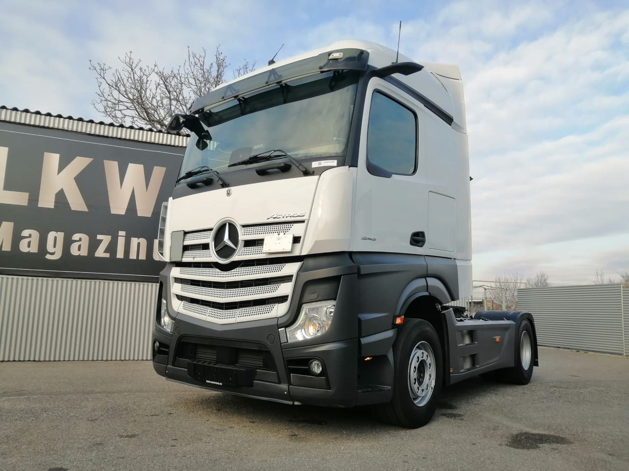Mercedes-Benz Actros 1845 LS, BIG SPACE, TOP!!! - Vilcējs: foto 1 Mercedes-Benz Actros 1845 LS, BIG SPACE, TOP!!! - Vilcējs: foto 1