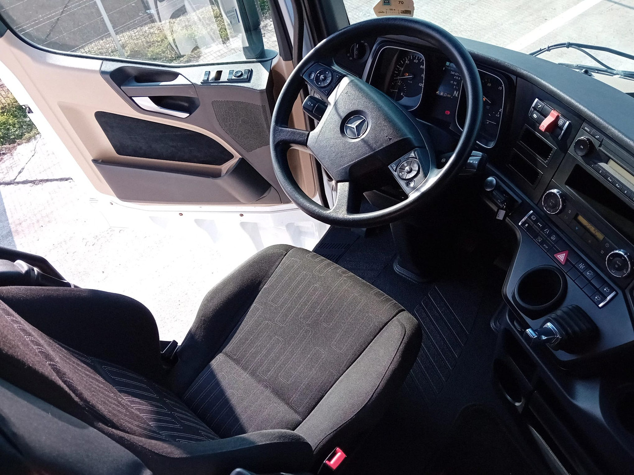 Vilcējs Mercedes-Benz Actros 1845 LS, TOP !!!: foto 9