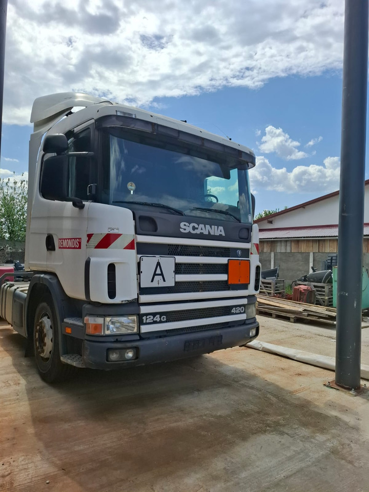 Scania B 6X2 - Vilcējs: foto 1 Scania B 6X2 - Vilcējs: foto 1