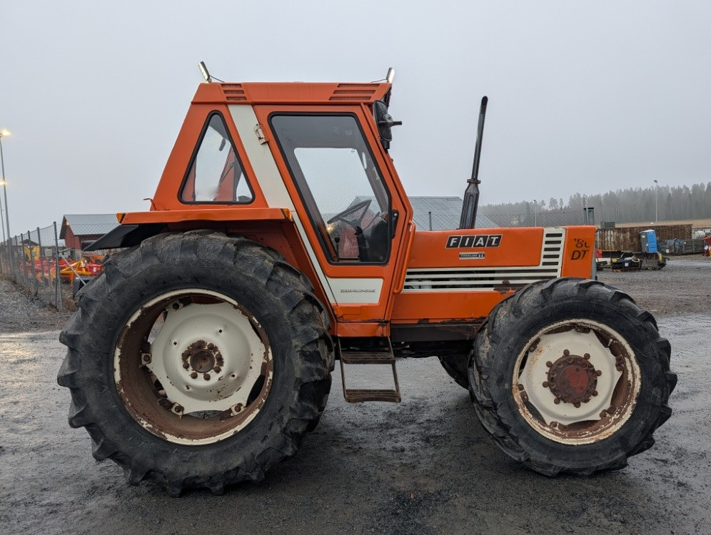 FIAT 780DT 4WD - Traktors: foto 4 FIAT 780DT 4WD - Traktors: foto 4