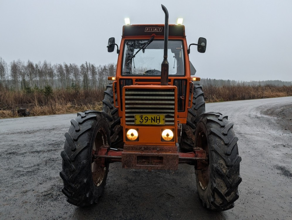 FIAT 780DT 4WD - Traktors: foto 5 FIAT 780DT 4WD - Traktors: foto 5