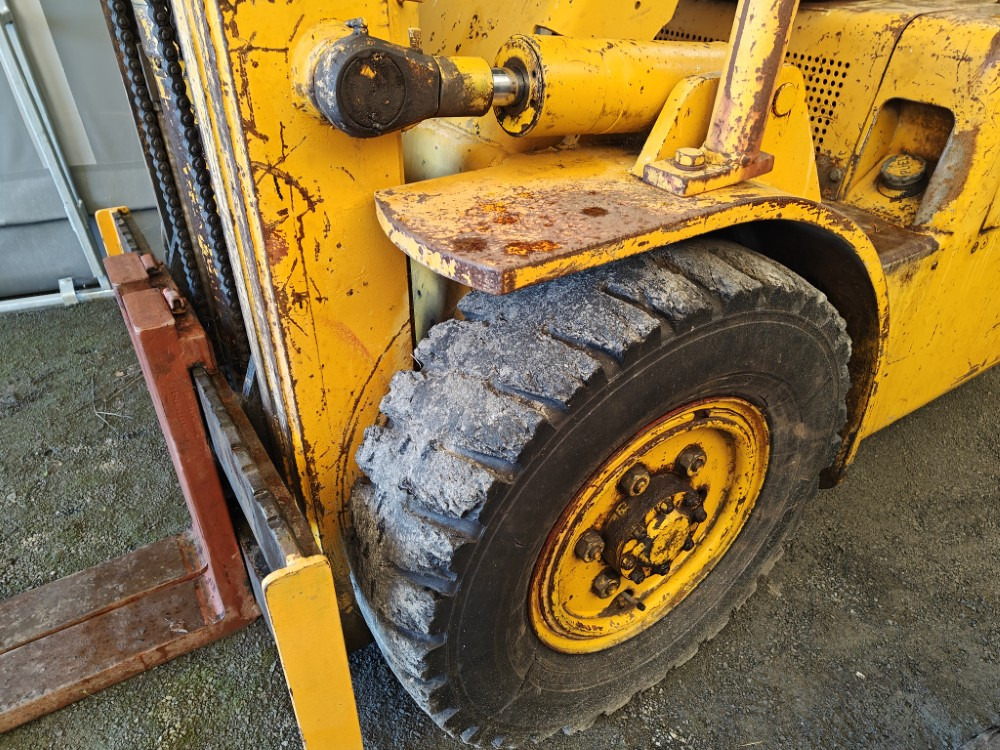 HYSTER Diesel trukki - Dīzeļiekrāvējs: foto 5 HYSTER Diesel trukki - Dīzeļiekrāvējs: foto 5