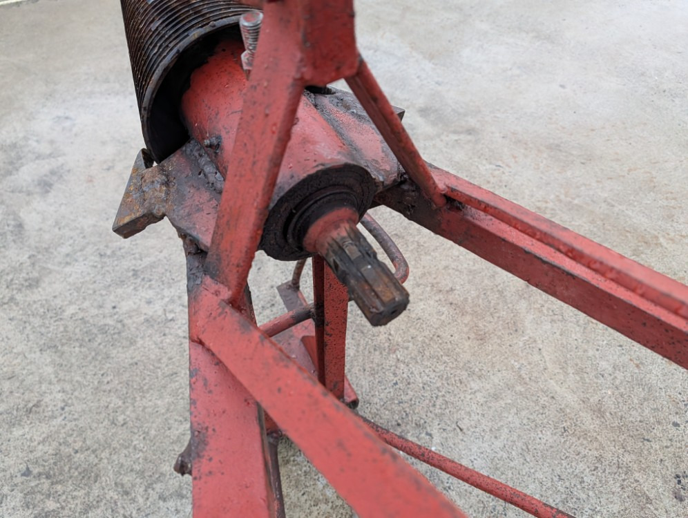 Halkaisukaira 175mm traktoriin - Malkas skaldītājs: foto 5 Halkaisukaira 175mm traktoriin - Malkas skaldītājs: foto 5