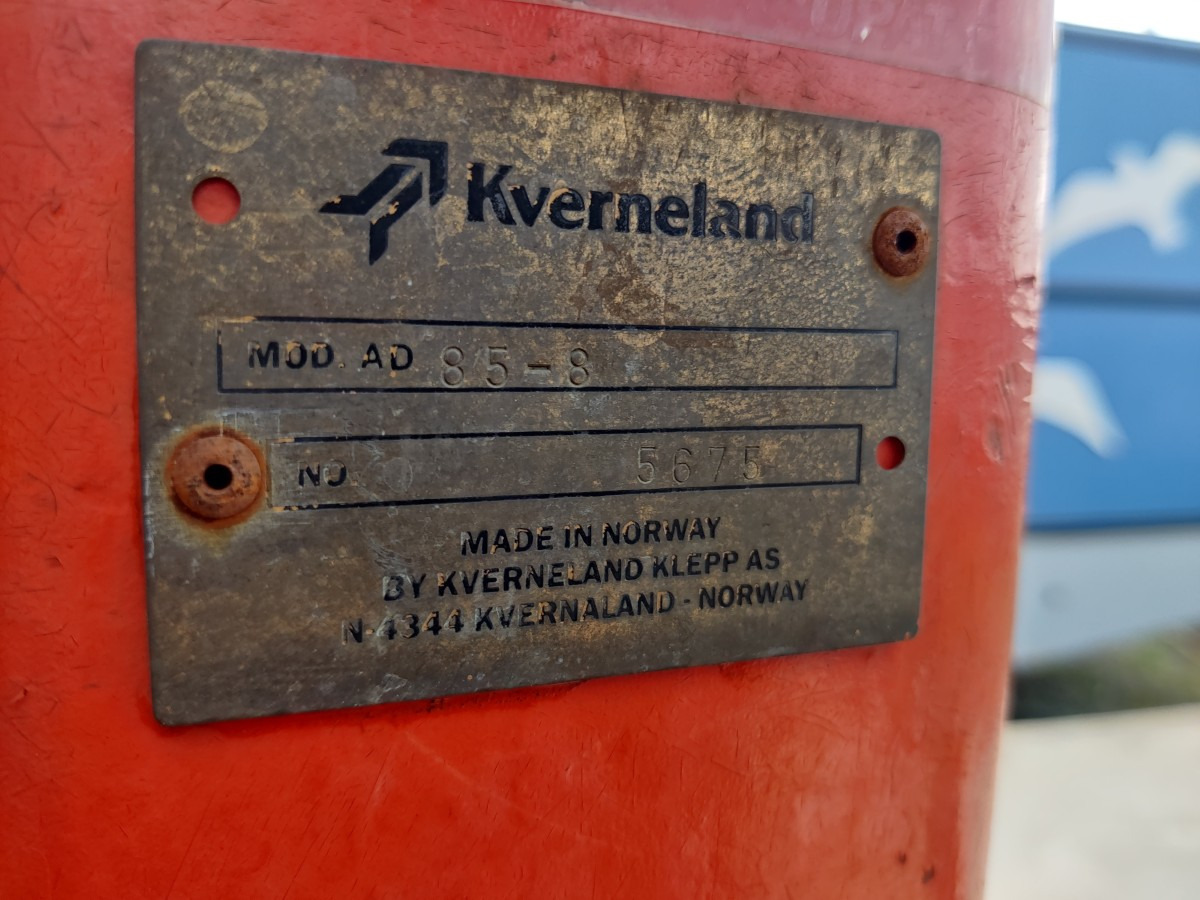 KVERNELAND AB85 4-siipinen sarka-aura - Arkls: foto 4 KVERNELAND AB85 4-siipinen sarka-aura - Arkls: foto 4