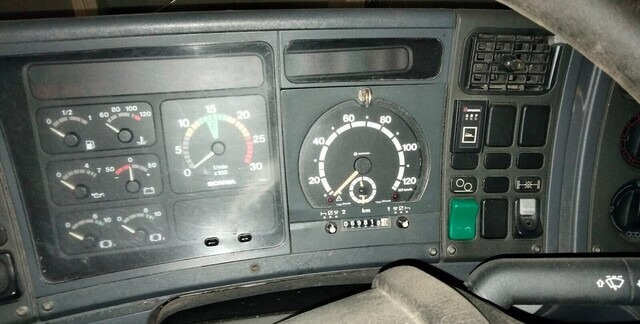 Kravas automašīna Scania 94 D 260 - REHUAUTO: foto 12