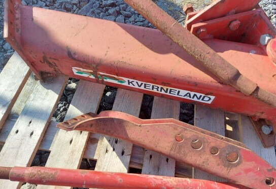Arkls Kverneland A3 sarka-auran purkuosia: foto 6