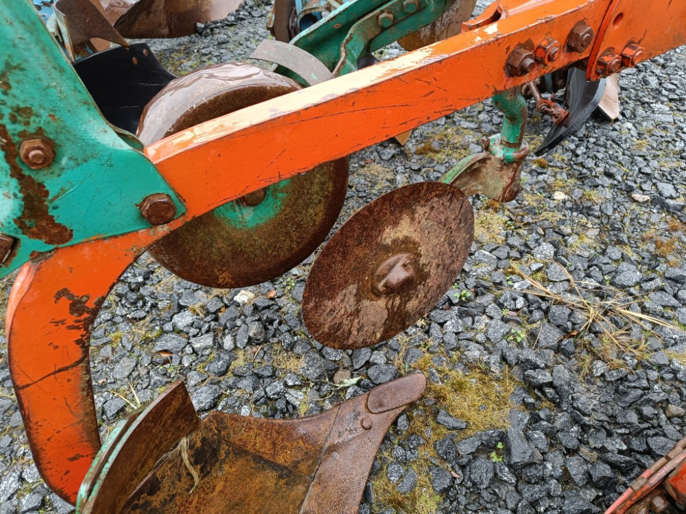 Kverneland A8 sarkia-auran lisäsiipi 16 tuumaa täydellinen - Arkls: foto 5 Kverneland A8 sarkia-auran lisäsiipi 16 tuumaa täydellinen - Arkls: foto 5