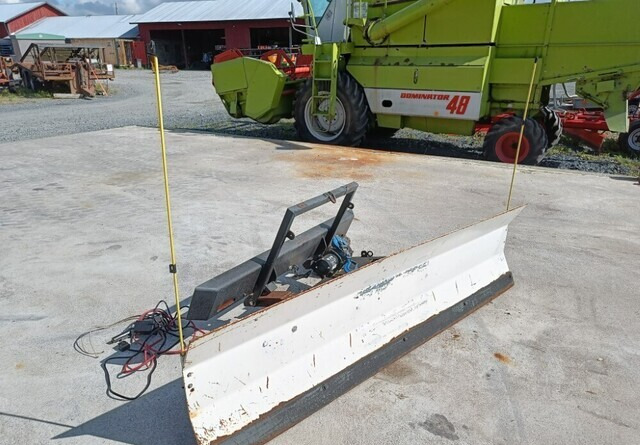 Lumilevy 230cm - vinssillä - Sniega arkls - Lauksaimniecības tehnika: foto 1 Lumilevy 230cm - vinssillä - Sniega arkls - Lauksaimniecības tehnika: foto 1