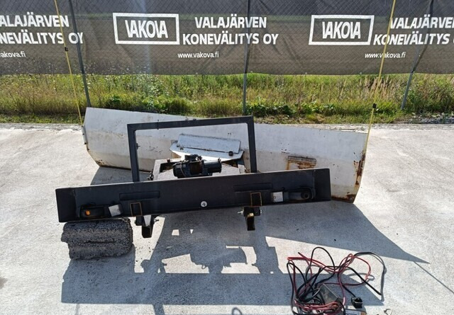 Lumilevy 230cm - vinssillä - Sniega arkls - Lauksaimniecības tehnika: foto 4 Lumilevy 230cm - vinssillä - Sniega arkls - Lauksaimniecības tehnika: foto 4