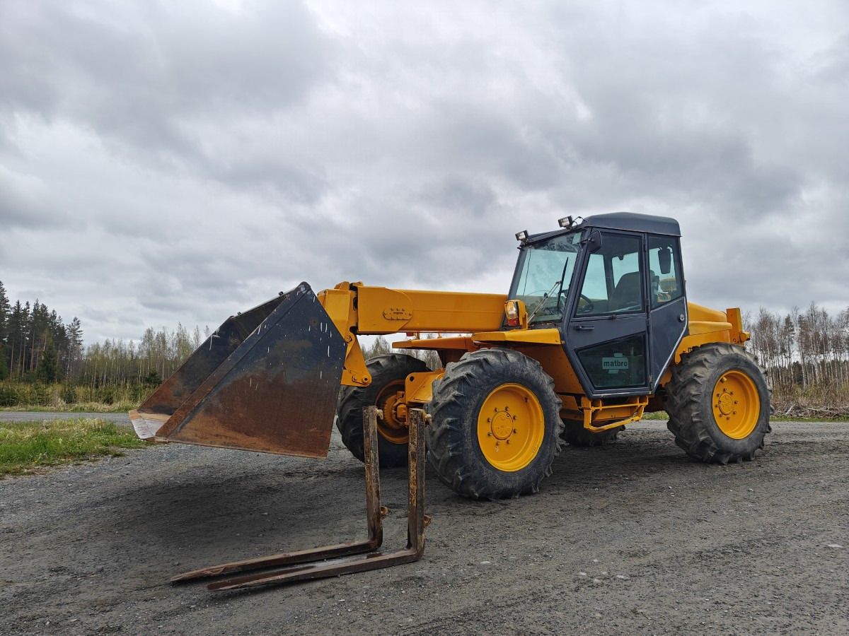 MATBRO 280 - Teleskopiskais iekrāvējs: foto 2 MATBRO 280 - Teleskopiskais iekrāvējs: foto 2