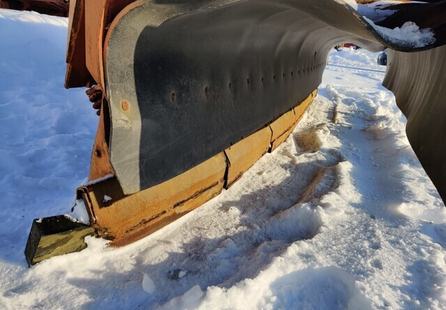 Mahlers 400cm - Volvo-kiinnike - Sniega arkls - Lauksaimniecības tehnika: foto 3 Mahlers 400cm - Volvo-kiinnike - Sniega arkls - Lauksaimniecības tehnika: foto 3