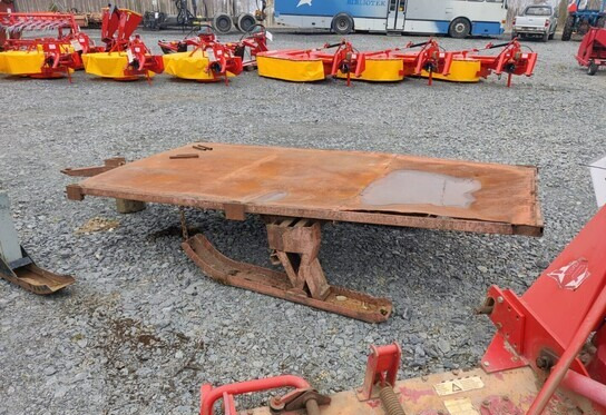 Metsäreki - 300cm x 150cm kuormatilalla - Meža piekabe: foto 4 Metsäreki - 300cm x 150cm kuormatilalla - Meža piekabe: foto 4