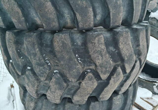 Mitas 405/70-24 - MPT-04 rengassarja - Riepa - Celtniecības tehnika: foto 5 Mitas 405/70-24 - MPT-04 rengassarja - Riepa - Celtniecības tehnika: foto 5