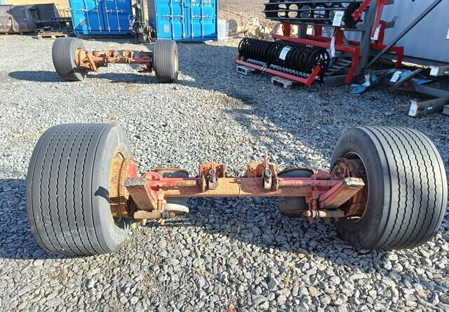 Peräkärryn akseli 445/45R19.5 leveillä renkailla - Asis un rezerves daļas - Piekabe: foto 2 Peräkärryn akseli 445/45R19.5 leveillä renkailla - Asis un rezerves daļas - Piekabe: foto 2