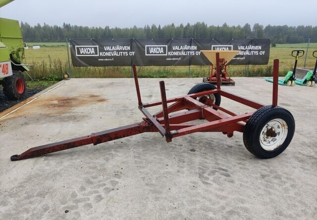 Rankakärry 1-akselinen - Meža piekabe: foto 1 Rankakärry 1-akselinen - Meža piekabe: foto 1