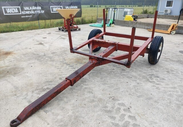Rankakärry 1-akselinen - Meža piekabe: foto 2 Rankakärry 1-akselinen - Meža piekabe: foto 2