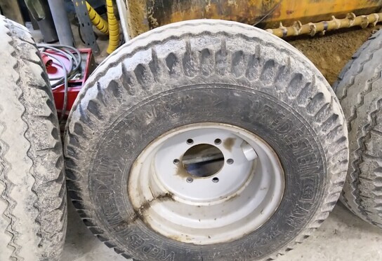 Rengassarja 15.0/70-18 - Riepa - Lauksaimniecības tehnika: foto 3 Rengassarja 15.0/70-18 - Riepa - Lauksaimniecības tehnika: foto 3