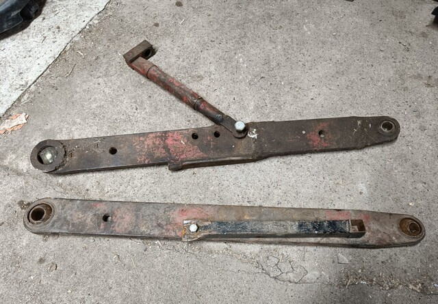 Vetovarret traktorista - Rezerves daļa - Traktors: foto 1 Vetovarret traktorista - Rezerves daļa - Traktors: foto 1