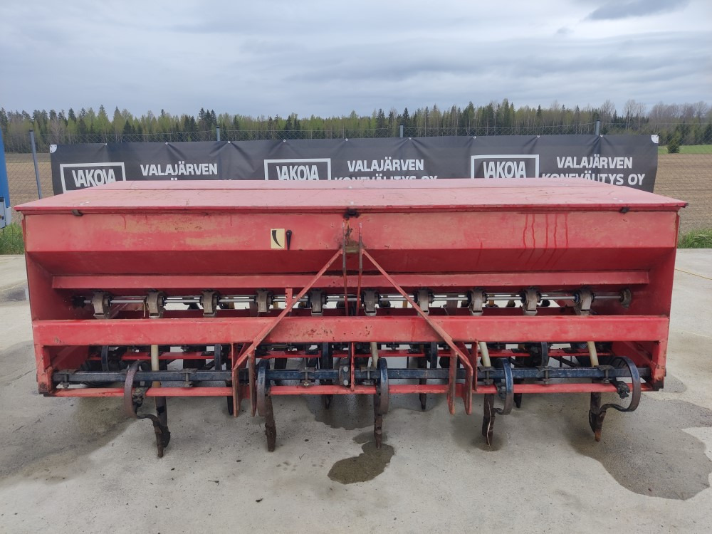 Simulta Junkkari 250cm kiekkovantailla - Kombinētā sējmašīna: foto 2 Simulta Junkkari 250cm kiekkovantailla - Kombinētā sējmašīna: foto 2