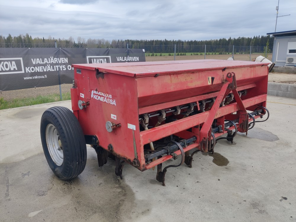 Simulta Junkkari 250cm kiekkovantailla - Kombinētā sējmašīna: foto 3 Simulta Junkkari 250cm kiekkovantailla - Kombinētā sējmašīna: foto 3