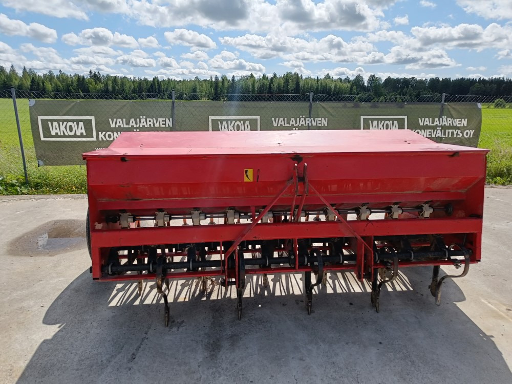 Simulta Junkkari 250cm kylvölannoitin - Kombinētā sējmašīna: foto 2 Simulta Junkkari 250cm kylvölannoitin - Kombinētā sējmašīna: foto 2